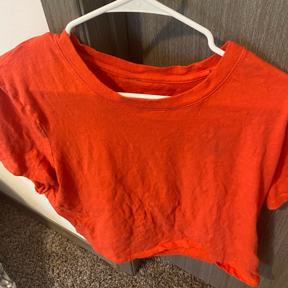 Pink tee shirt